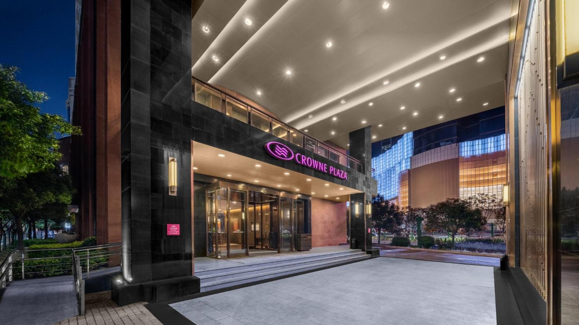 Crowne Plaza Kunming City Centre By Ihg Exterior photo